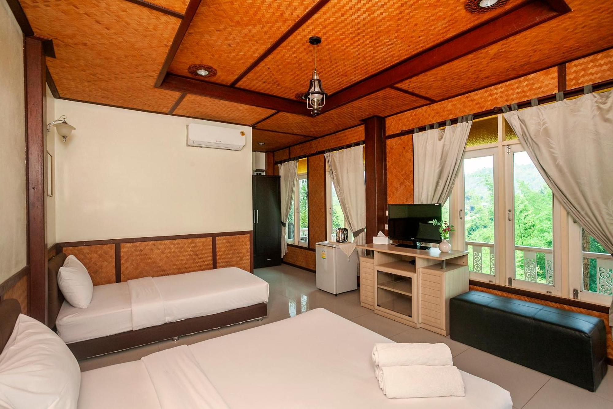Baanpufa Resort Sai Yok Exterior foto